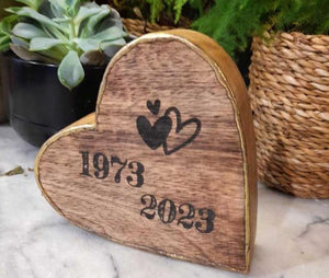 Herz mit Goldrand aus Mangoholz 15cm | mit persönlicher Gravur