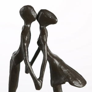 Skulptur Kuss 15cm aus Eisen brüniert