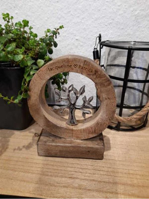 Aufsteller Kreis, mit Baum aus Metall 10x11x5cm 2te Wahl 80031