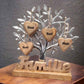 Baum Schriftzug "Familie" 23x26 cm mit 3 gravierten Holzherzen