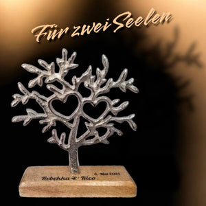 Baum mit Herzen 15x20 cm personalisiertes Geschenk