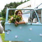 Blumen in weiß mit silberner Perle Hochzeits- Autoschmuck 8er