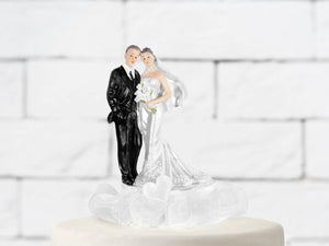 Tortenfigur "Brautpaar stehend  mit Herzen und Satin" weiß