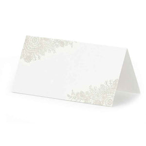 Tischkarten weiß mit beigen Ornamenten