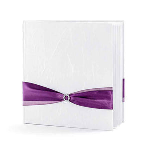 Gästebuch aus Taftstoff mit violettem Band, silberner Schnalle