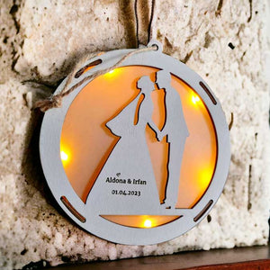 personalisierter LED Anhänger "Just Married" 14,5x14,5x3 cm Hochzeitsgeschenk