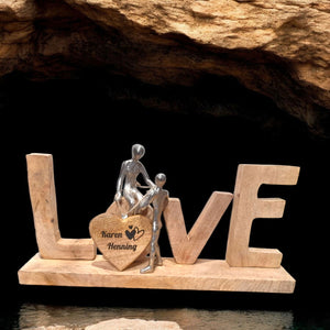 Schriftzug Love 50x24cm mit personalisiertem Holzherz
