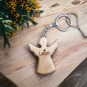 Schlüsselanhänger Engel 5 cm aus Olivenholz personalisiertes Geschenk