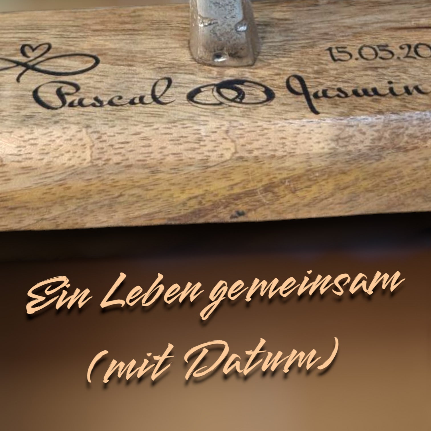 personalisierter Deko-Baum mit Herzen 15x20 cm - Geschenk mit Gravur