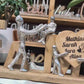 Schriftzug Family aus Holz mit silbernen Skulpturen 55cm