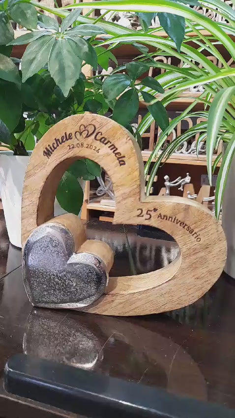 Holzherz mit Metallherz 18x18 cm mit Gravur  personalisiertes Geschenk | Hochzeitsgeschenke Partnergeschenke